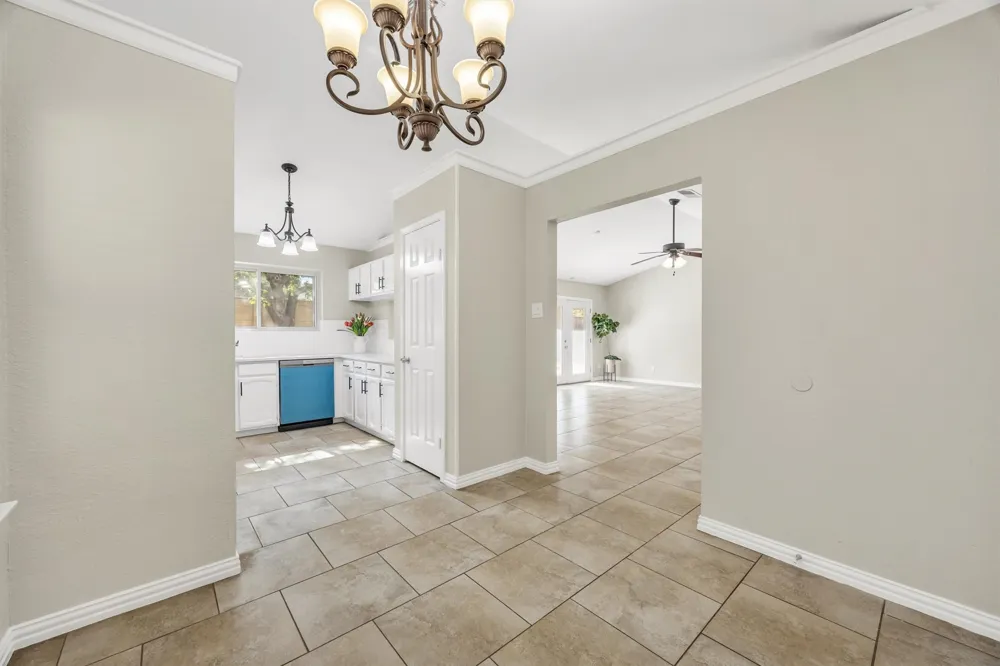 630 Berkley Drive Grapevine, TX 76051