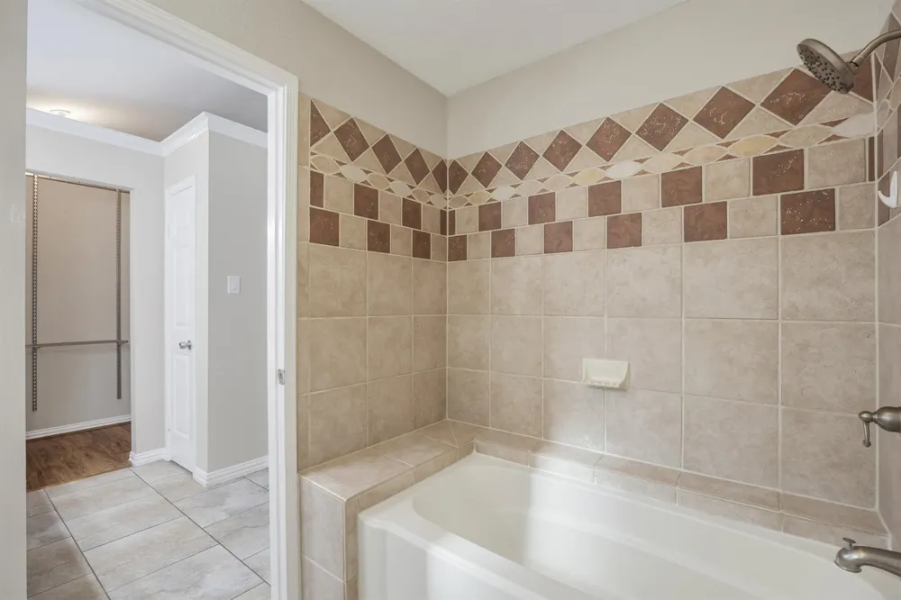 630 Berkley Drive Grapevine, TX 76051