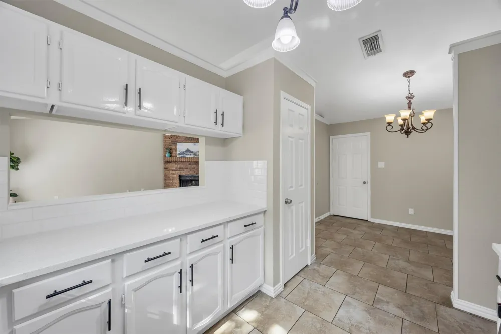 630 Berkley Drive Grapevine, TX 76051