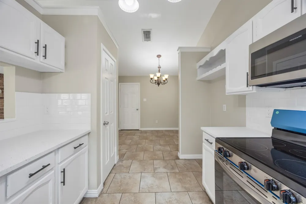 630 Berkley Drive Grapevine, TX 76051