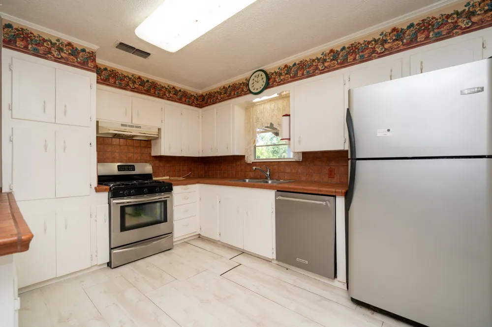 14372 US Highway 79 S Henderson, TX 75654