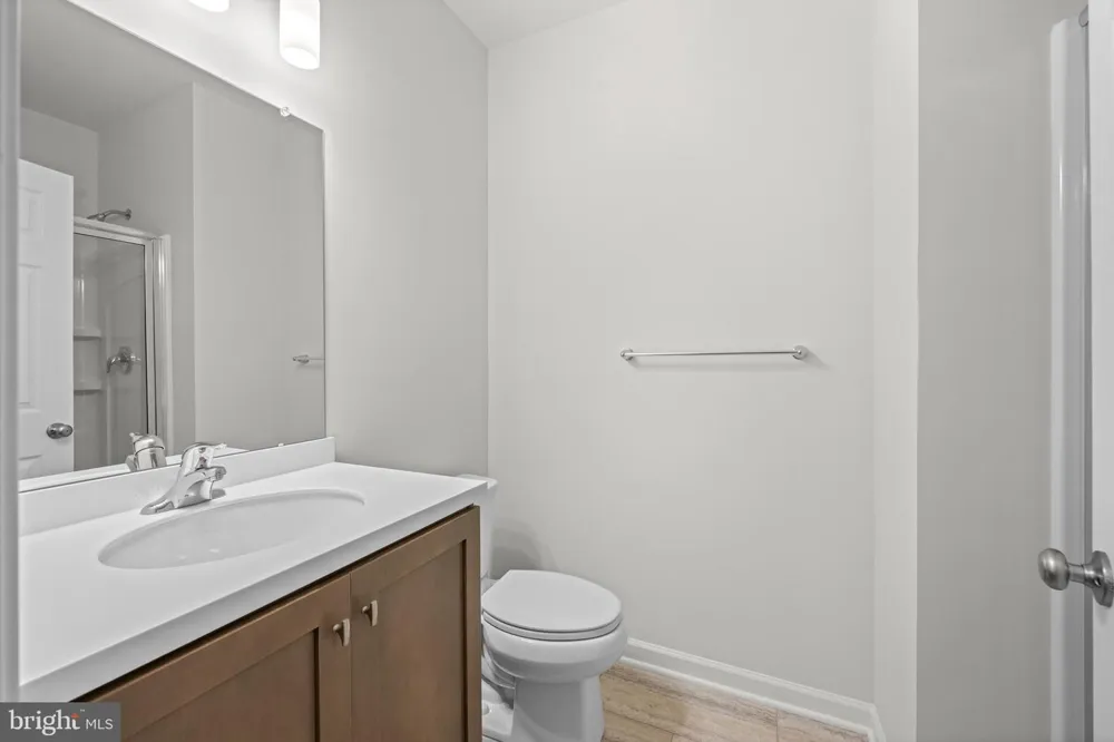 11 TULLOW HILL DRIVE Kennett Square, PA 19348