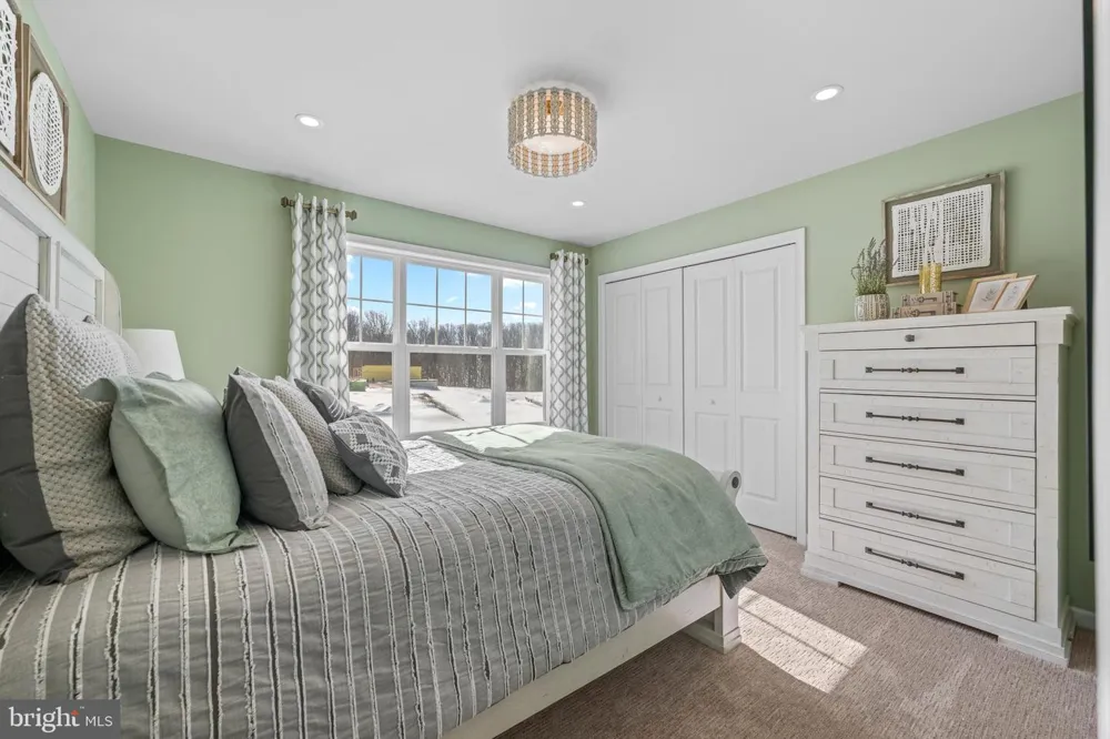 11 TULLOW HILL DRIVE Kennett Square, PA 19348