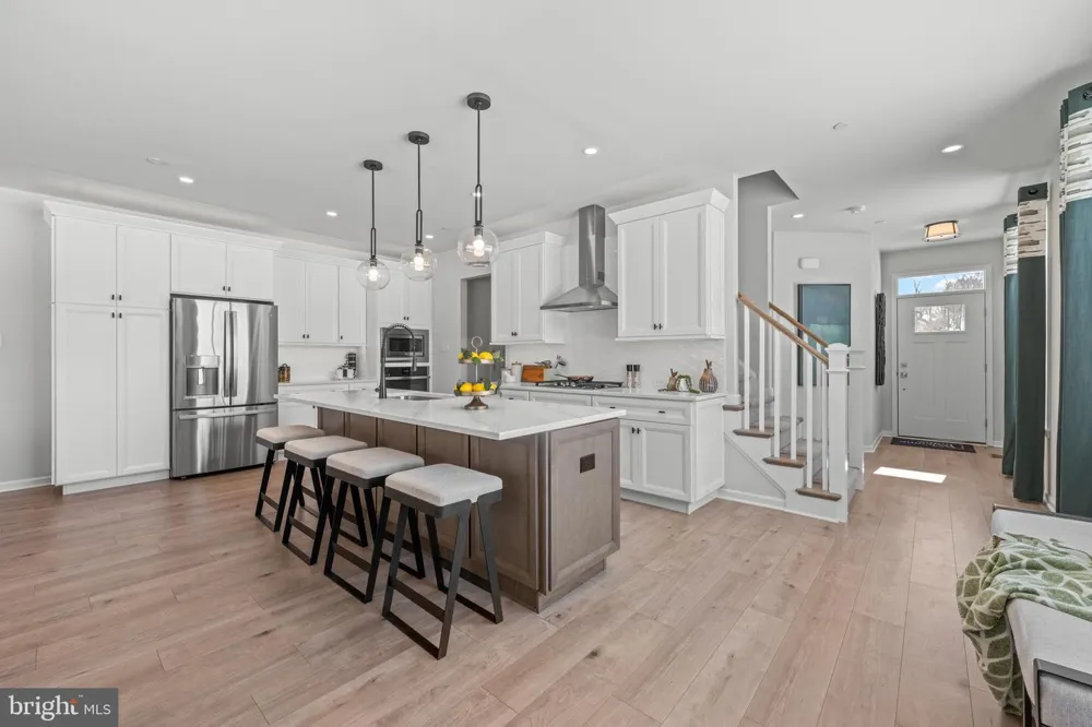 11 TULLOW HILL DRIVE Kennett Square, PA 19348