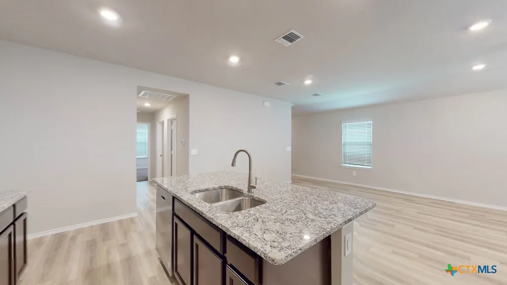402 Isham Drive Killeen, TX 76549