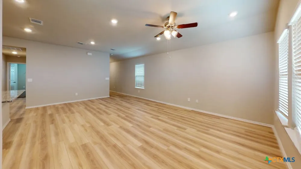 402 Isham Drive Killeen, TX 76549