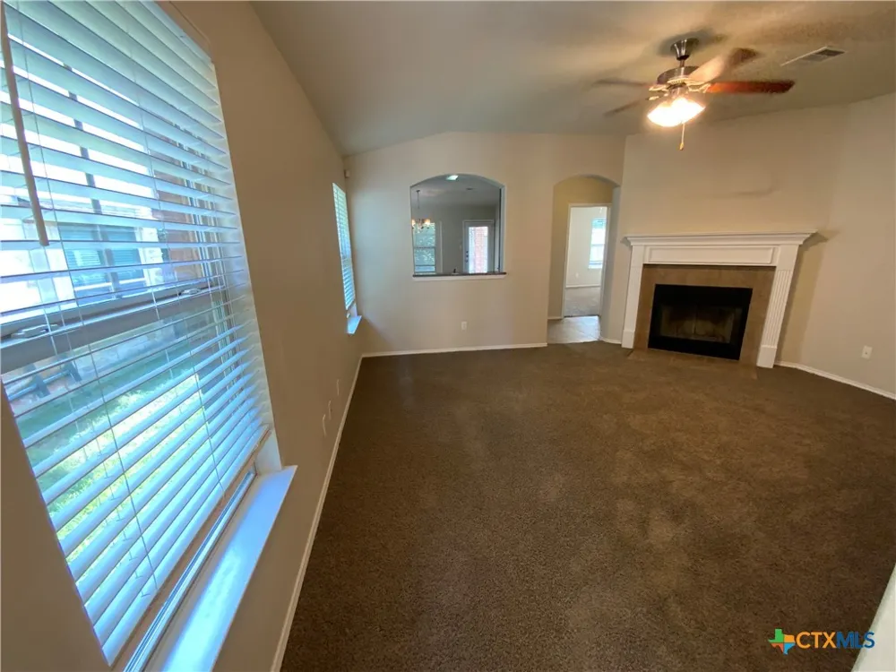 5911 Hopkins Drive Temple, TX 76502