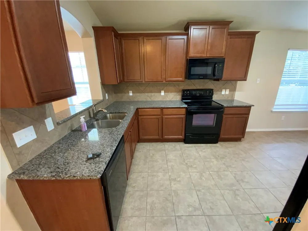5911 Hopkins Drive Temple, TX 76502