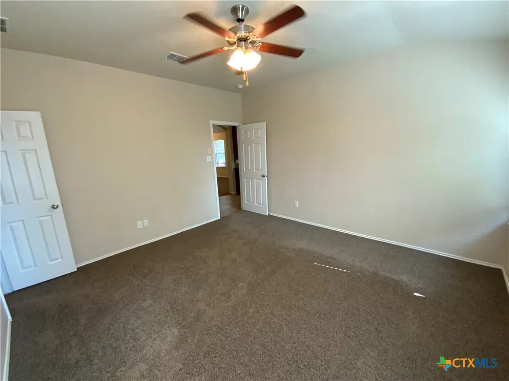 5911 Hopkins Drive Temple, TX 76502
