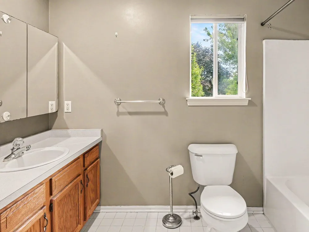 4598 Connor Court #48 Ypsilanti, MI 48197