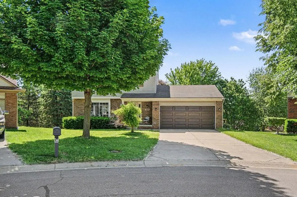 4598 Connor Court #48 Ypsilanti, MI 48197