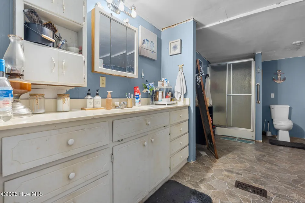 1951 Mary Tate Road Pink Hill, NC 28572