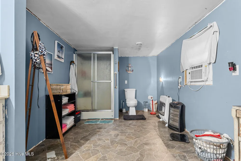 1951 Mary Tate Road Pink Hill, NC 28572