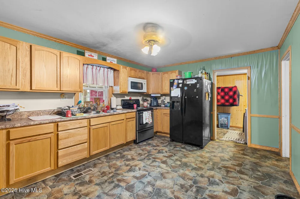 1951 Mary Tate Road Pink Hill, NC 28572