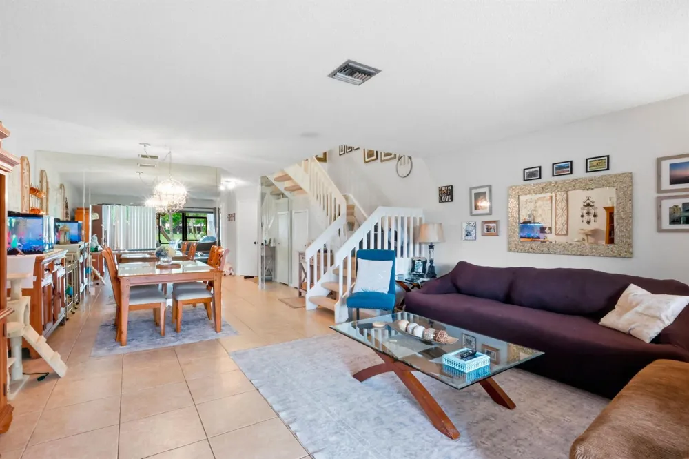 3435 CARAMBOLA CIRCLE S #2462 Coconut Creek, FL 33066