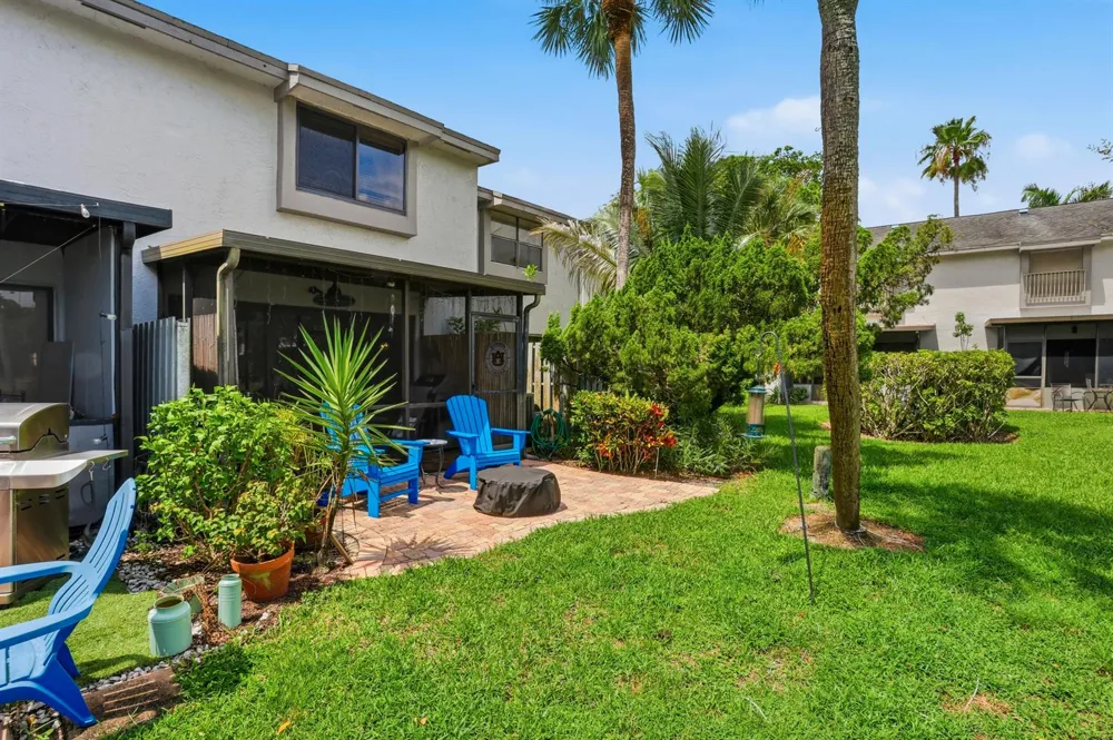 3435 CARAMBOLA CIRCLE S #2462 Coconut Creek, FL 33066