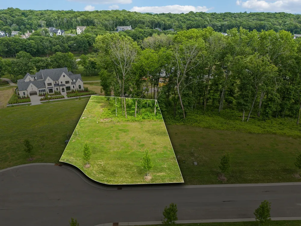 8526 Blanton Ct College Grove, TN 37046