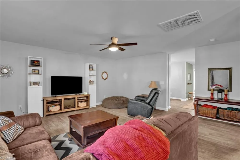 245 Naples Road Lexington, NC 27295