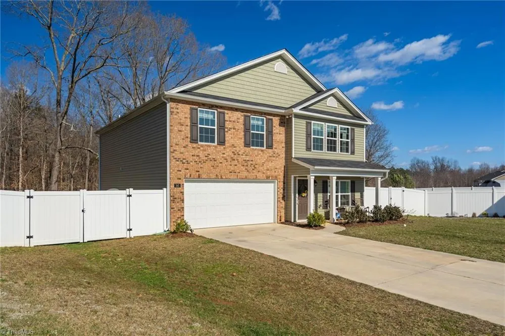245 Naples Road Lexington, NC 27295