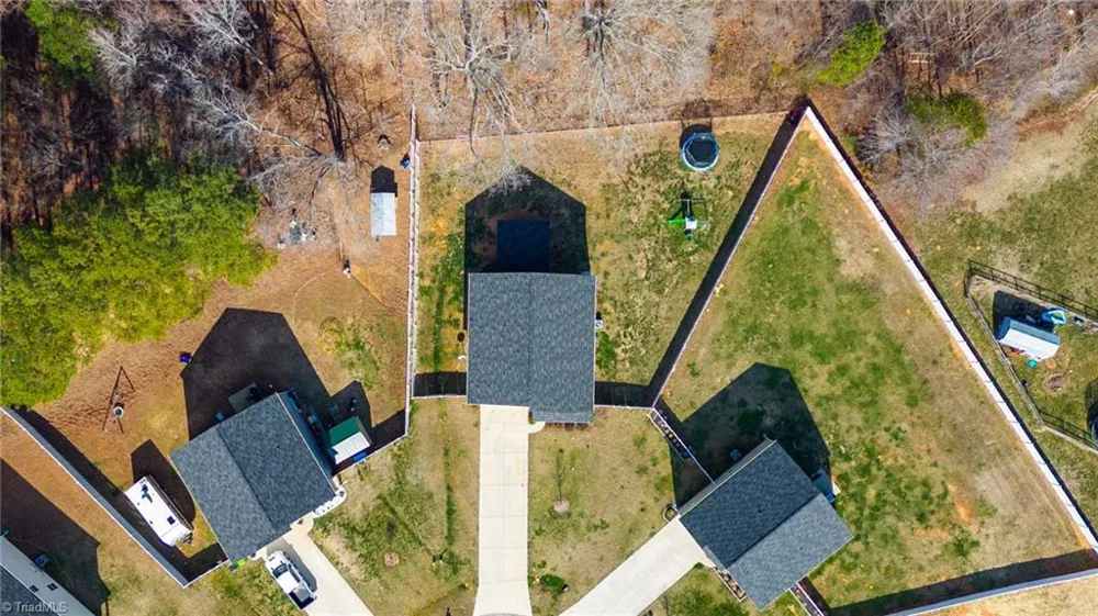 245 Naples Road Lexington, NC 27295