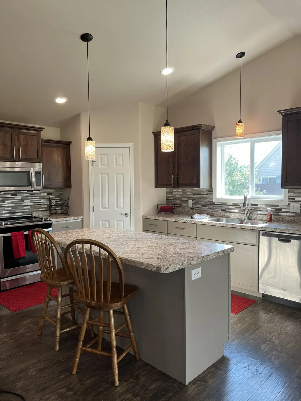 1966 Middle Creek Detroit Lakes, MN 56501