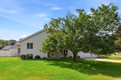 5758 Heather Ridge Drive