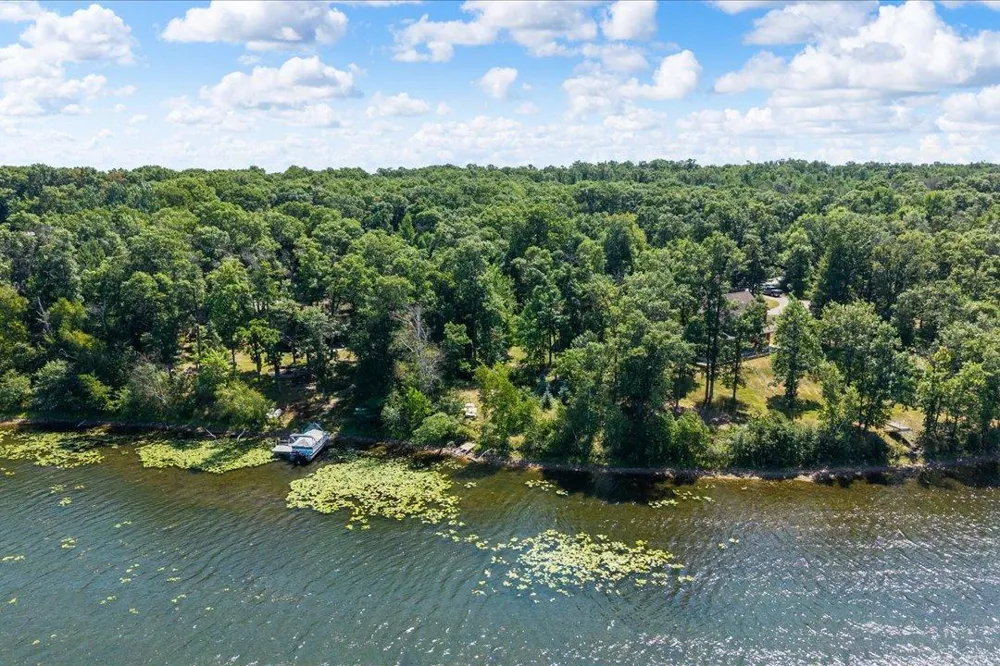 11808 Maplewood Drive SW East Gull Lake, MN 56401