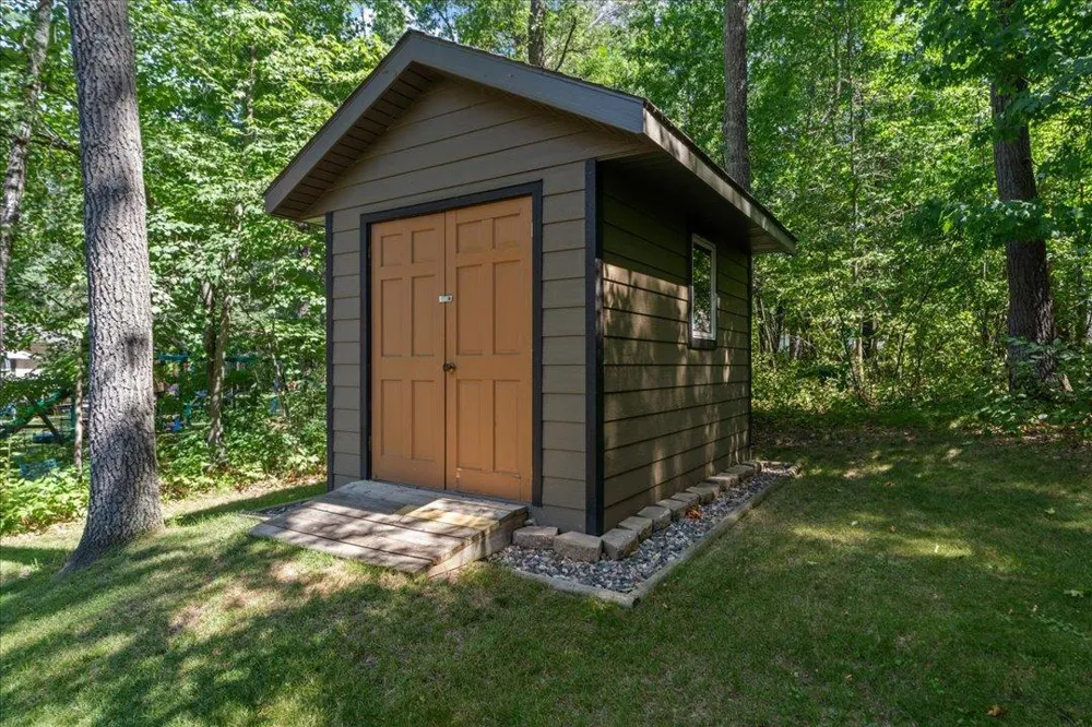 11808 Maplewood Drive SW East Gull Lake, MN 56401