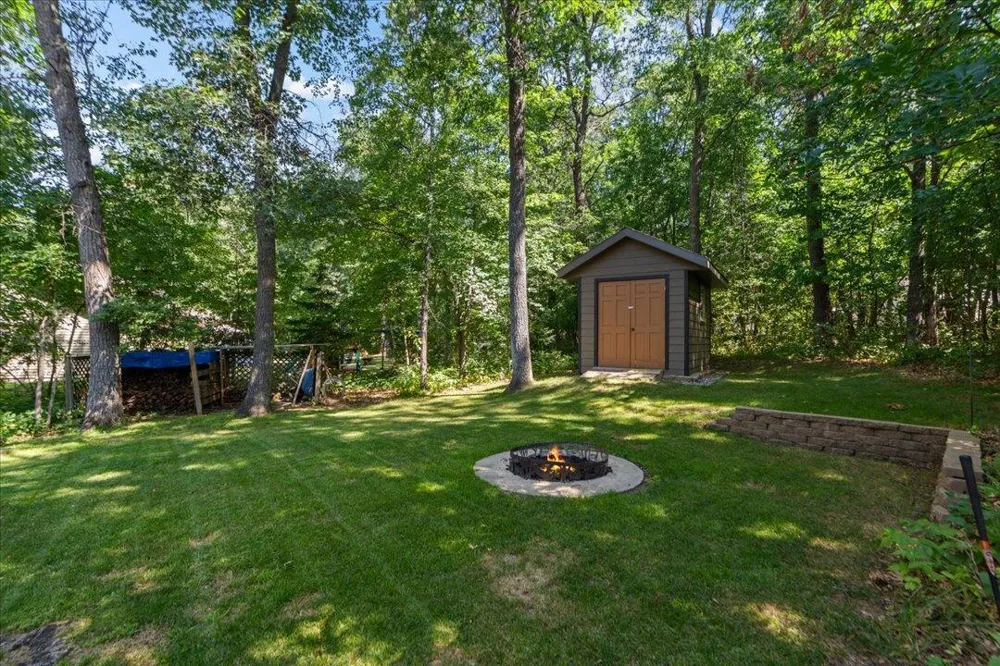11808 Maplewood Drive SW East Gull Lake, MN 56401
