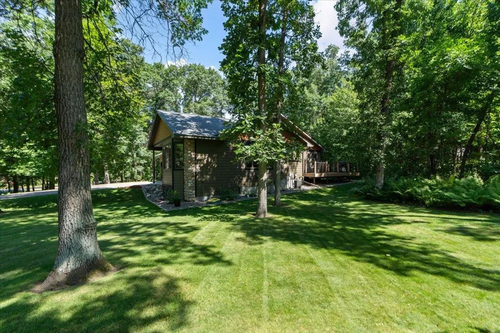 11808 Maplewood Drive SW East Gull Lake, MN 56401