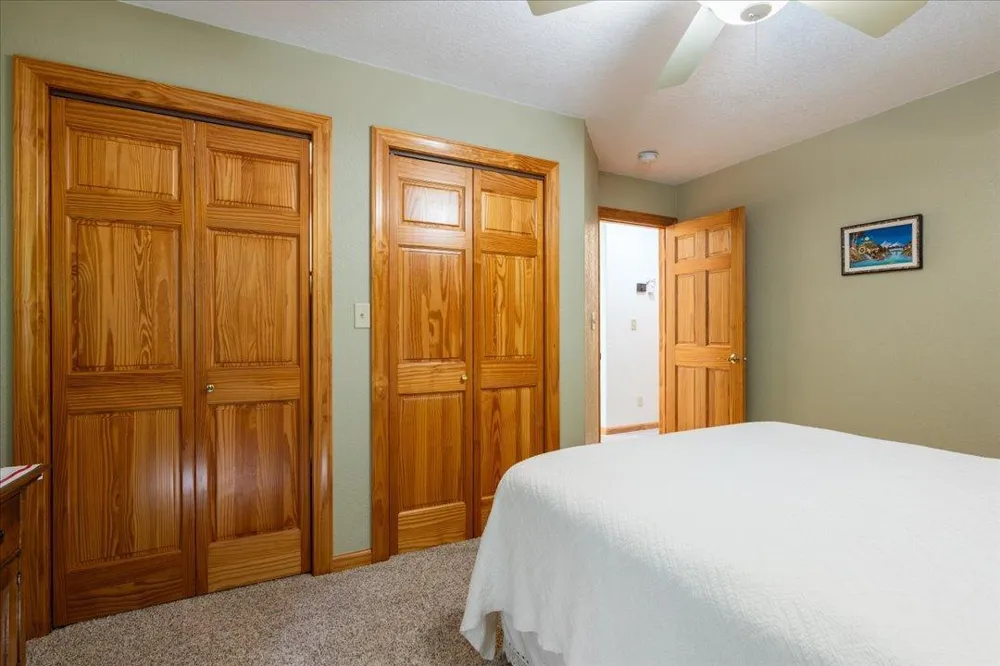 11808 Maplewood Drive SW East Gull Lake, MN 56401