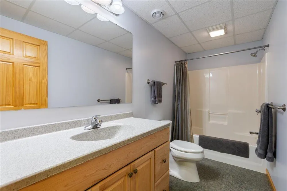 11808 Maplewood Drive SW East Gull Lake, MN 56401