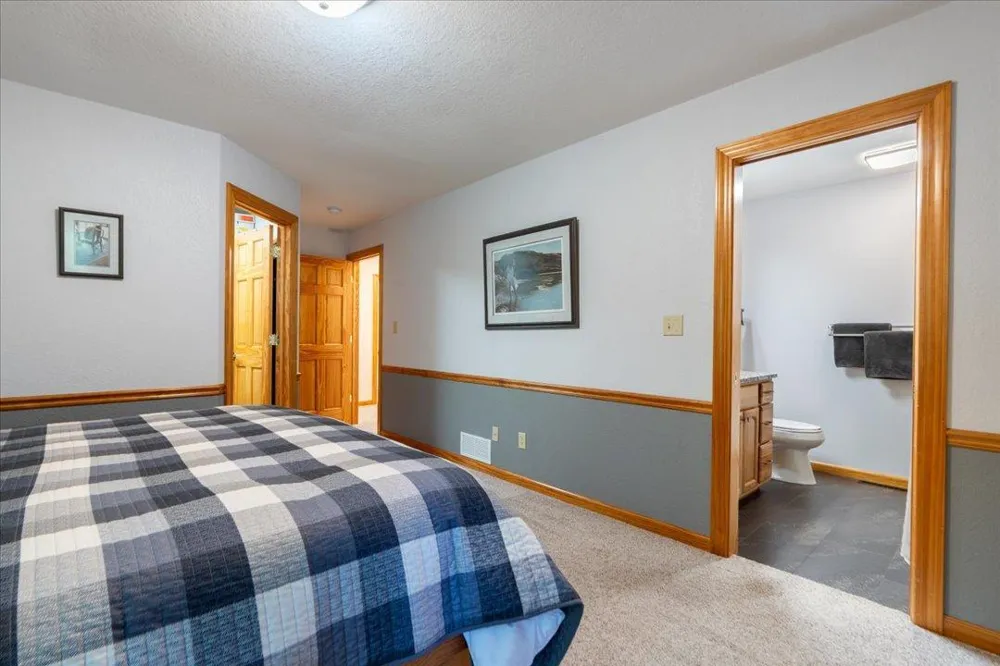 11808 Maplewood Drive SW East Gull Lake, MN 56401