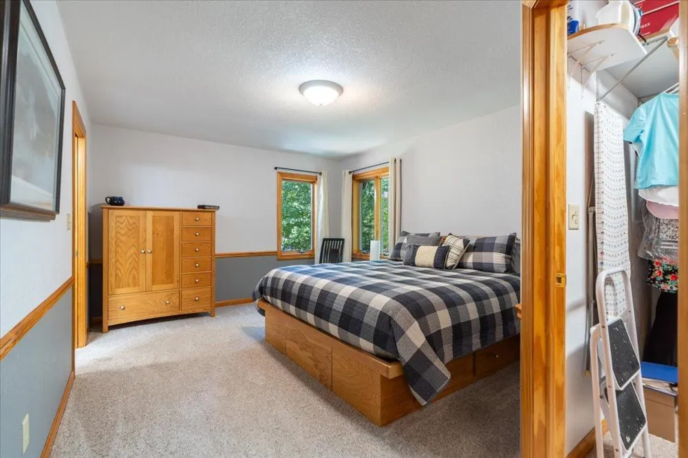 11808 Maplewood Drive SW East Gull Lake, MN 56401