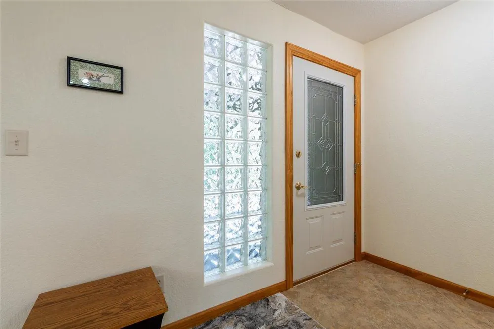 11808 Maplewood Drive SW East Gull Lake, MN 56401