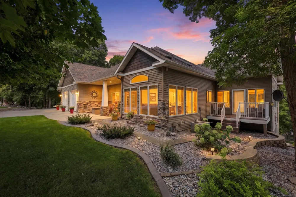 17535 Schurman Lane Lake Park, MN 56554