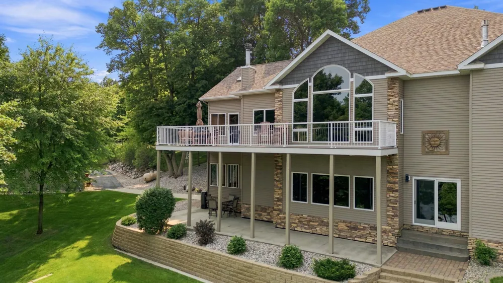 17535 Schurman Lane Lake Park, MN 56554
