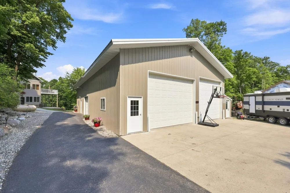 17535 Schurman Lane Lake Park, MN 56554