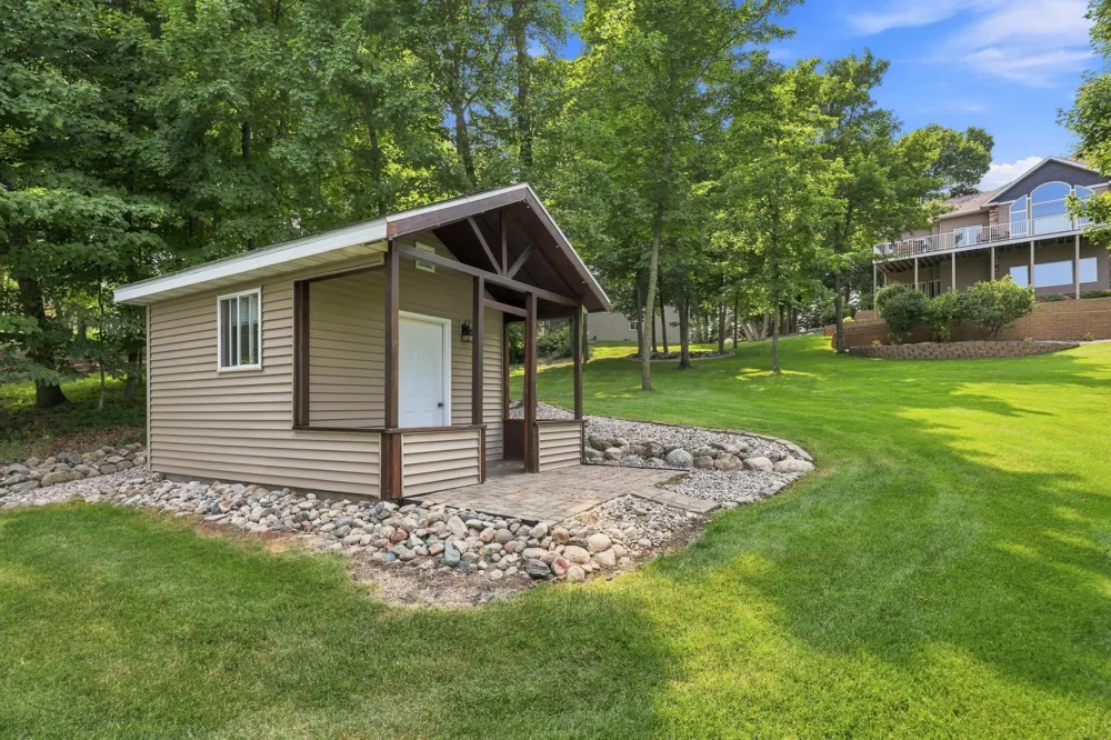 17535 Schurman Lane Lake Park, MN 56554