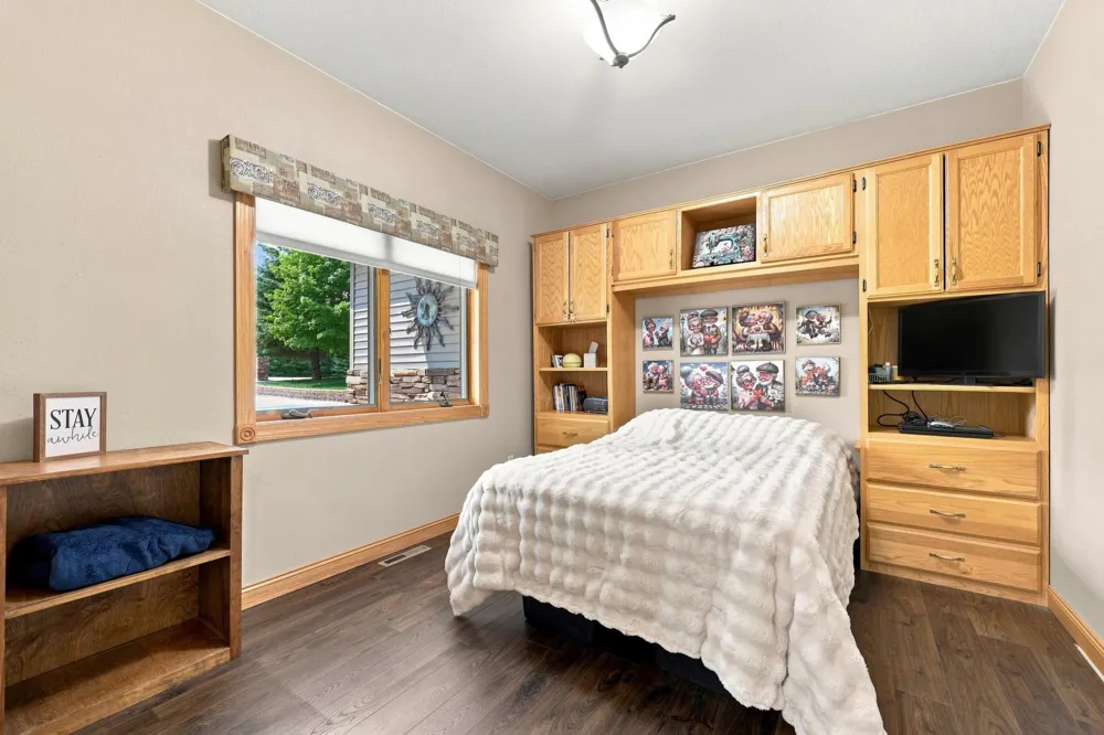 17535 Schurman Lane Lake Park, MN 56554