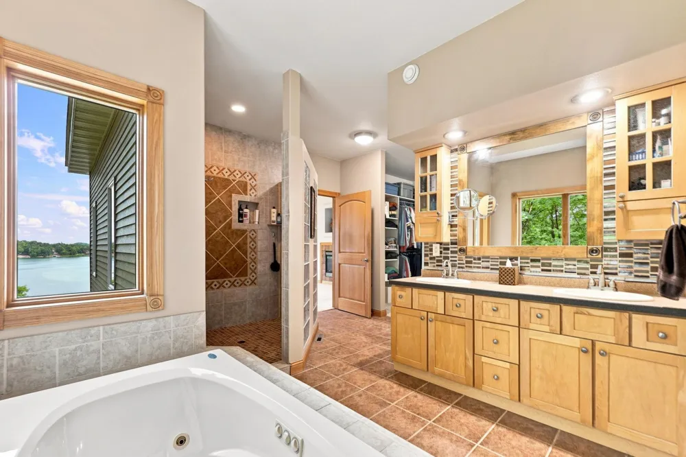 17535 Schurman Lane Lake Park, MN 56554