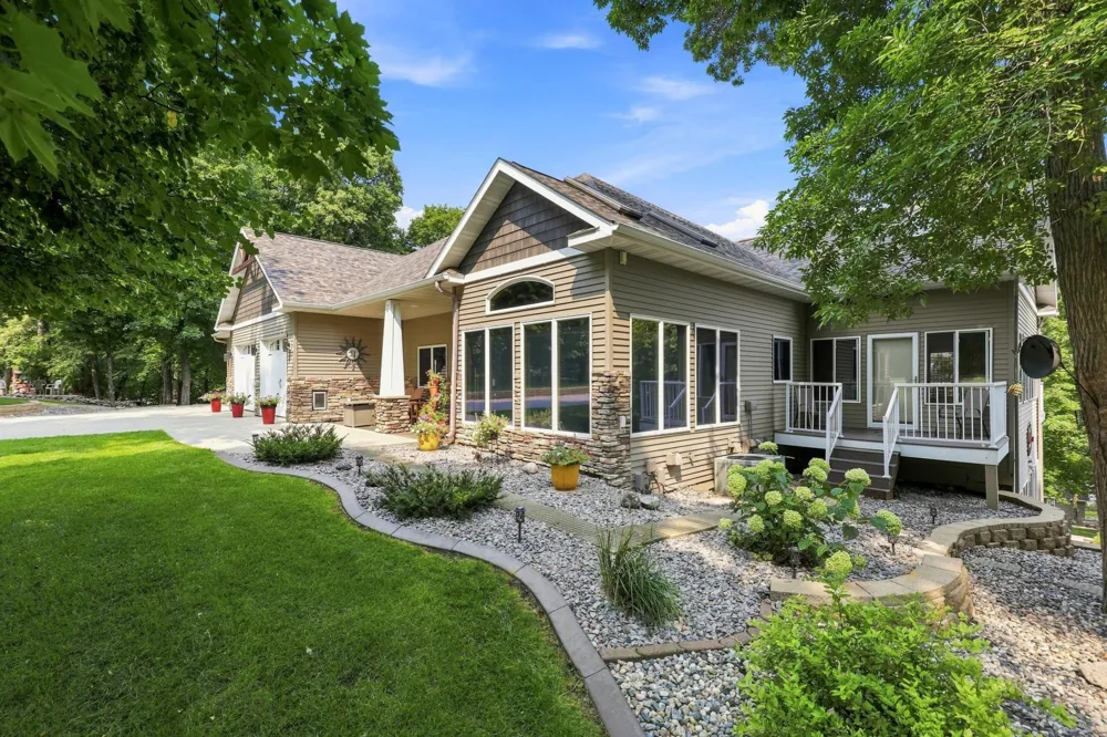 17535 Schurman Lane Lake Park, MN 56554