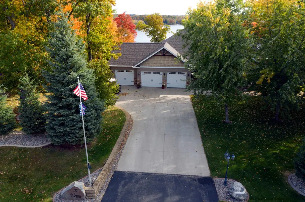 17535 Schurman Lane Lake Park, MN 56554