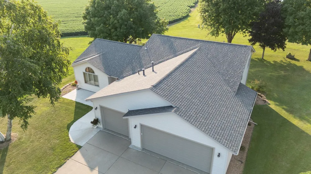 25 Benson Drive S Lewiston, MN 55952