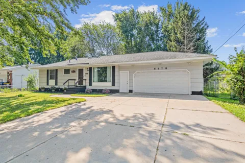 6678 166th Street W