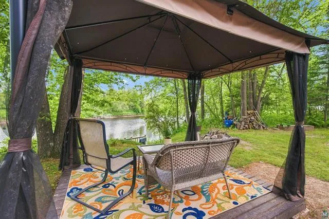 5814 Hwy 73 Floodwood, MN 55736