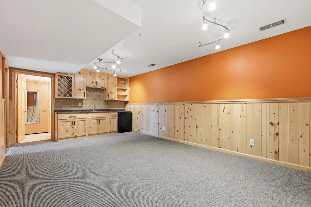 13996 County Highway 5 Lake Park, MN 56554