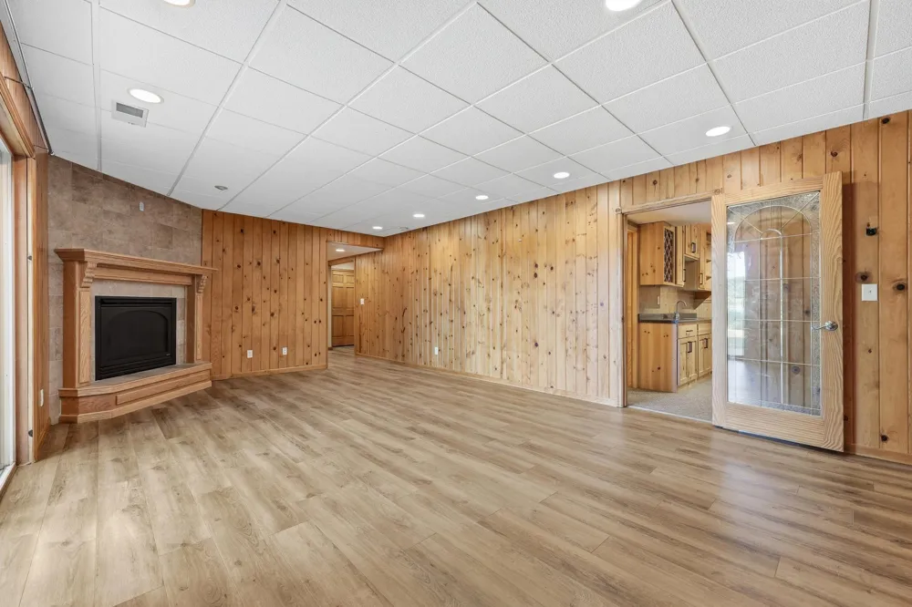 13996 County Highway 5 Lake Park, MN 56554
