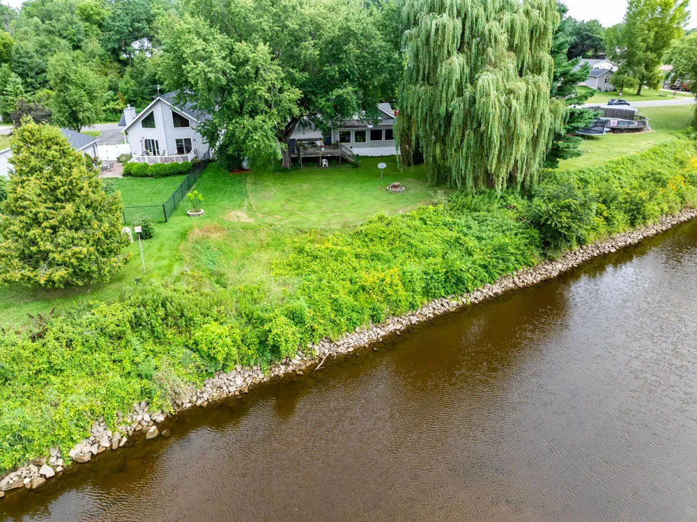 N574 Bend Drive Melrose, WI 54642