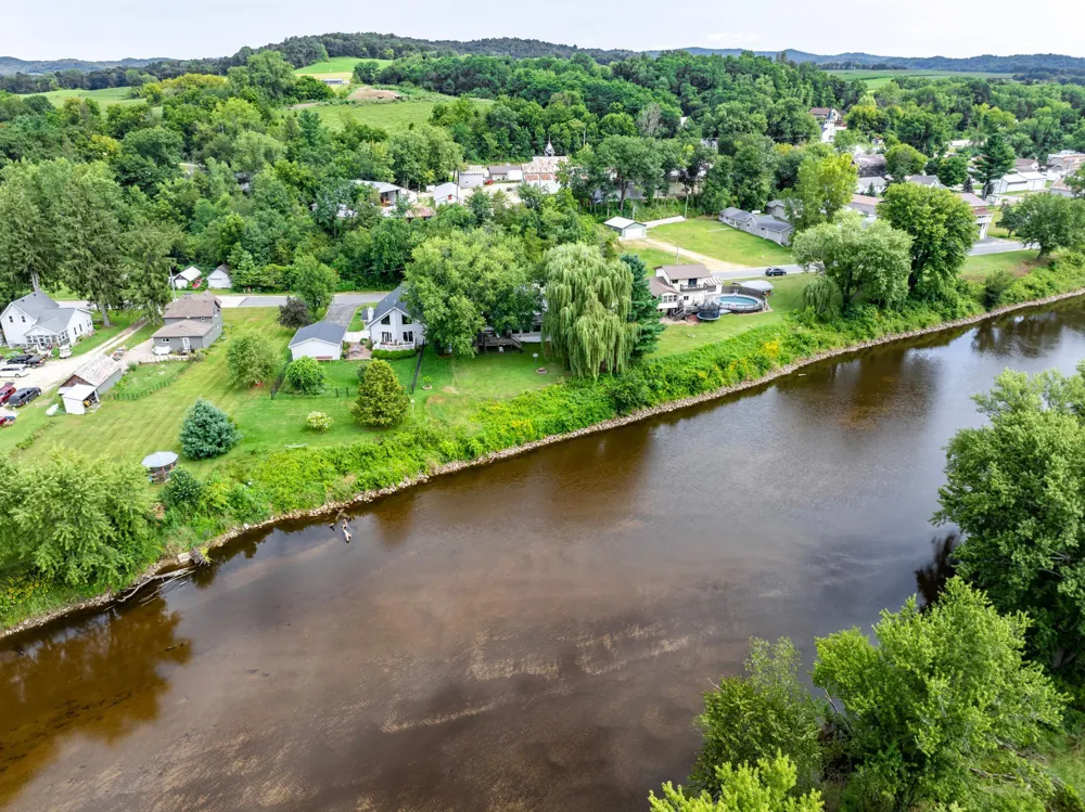 N574 Bend Drive Melrose, WI 54642